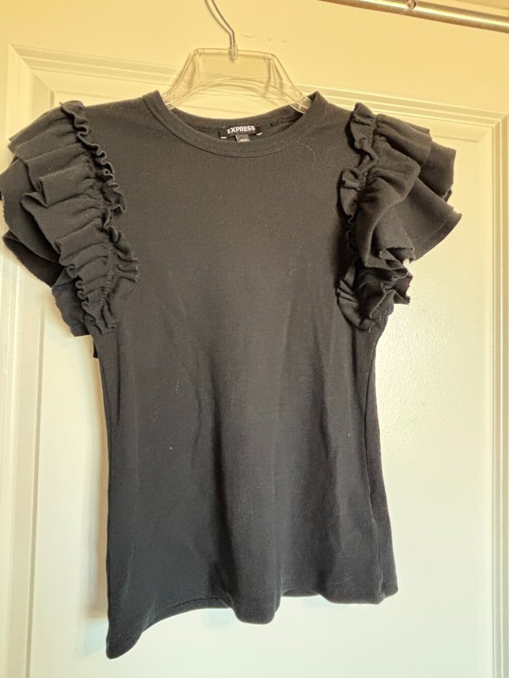 Express Black Ribbed Ruffle Sleeve Crew Neck Top Tee Small